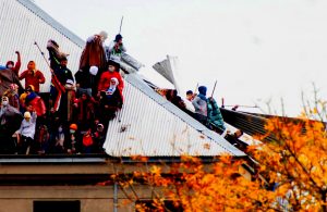 Mutinerie dans une prison de Buenos Aires (Argentine) le 24 avril 2020, suite à l'annonce d'un cas de COVID-19 chez un maton.